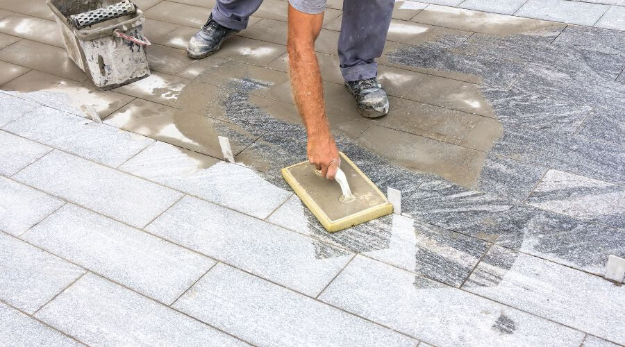 Professional gutter cleaning in Bush, LA